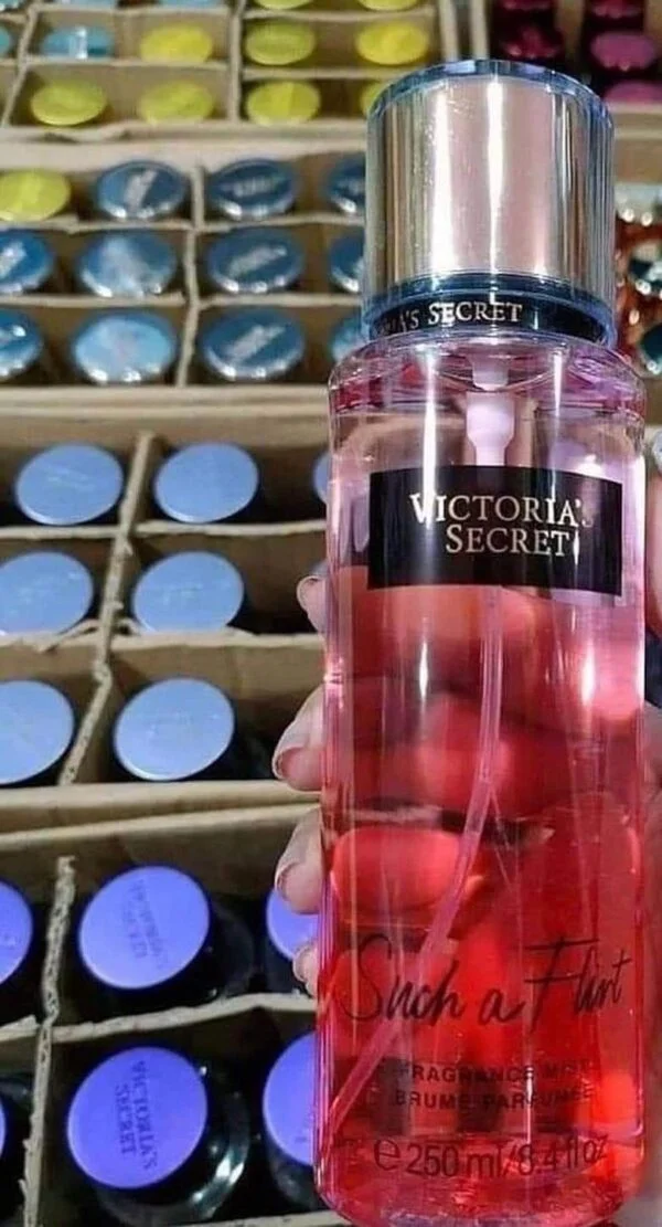 Victoria Perfume Pallets — listing photo 3, lot PC-GENER-0153