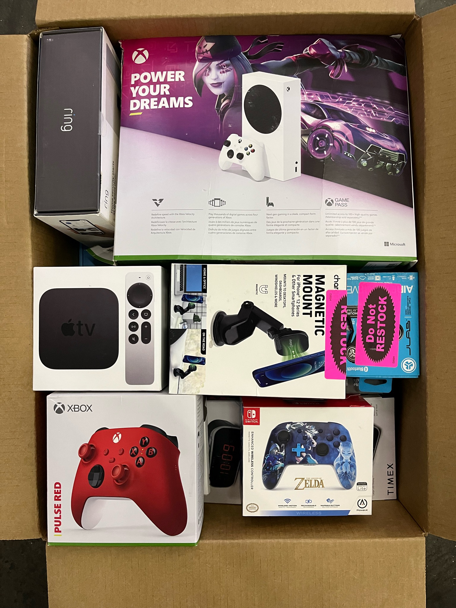 Target Electronics Assorted Returns Box – Unmanifested Liquidation Lot — listing photo 4, lot PC-NEWAR-0201