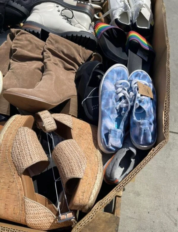 Mixed Shoes Pallet — listing photo 6, lot PC-GENER-0110