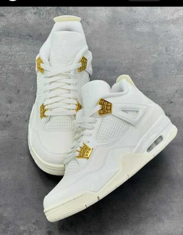 Bulk Nike Sneakers​ — listing photo 1, lot PC-GENER-0046
