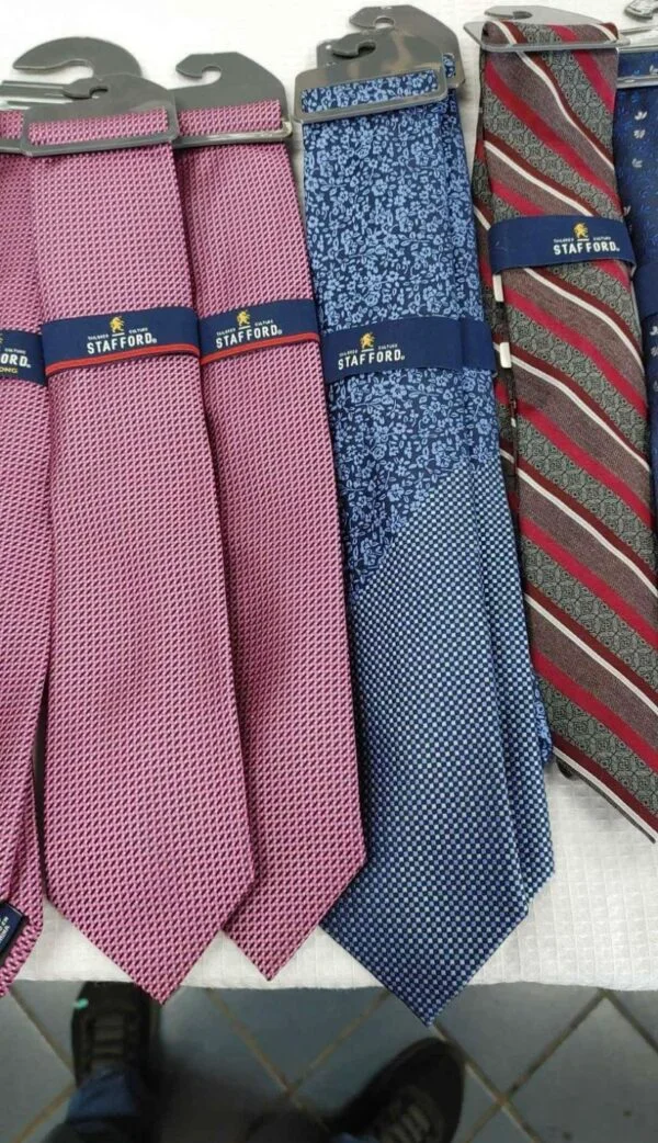 Mens Tie Pallets — listing photo 4, lot PC-GENER-0102