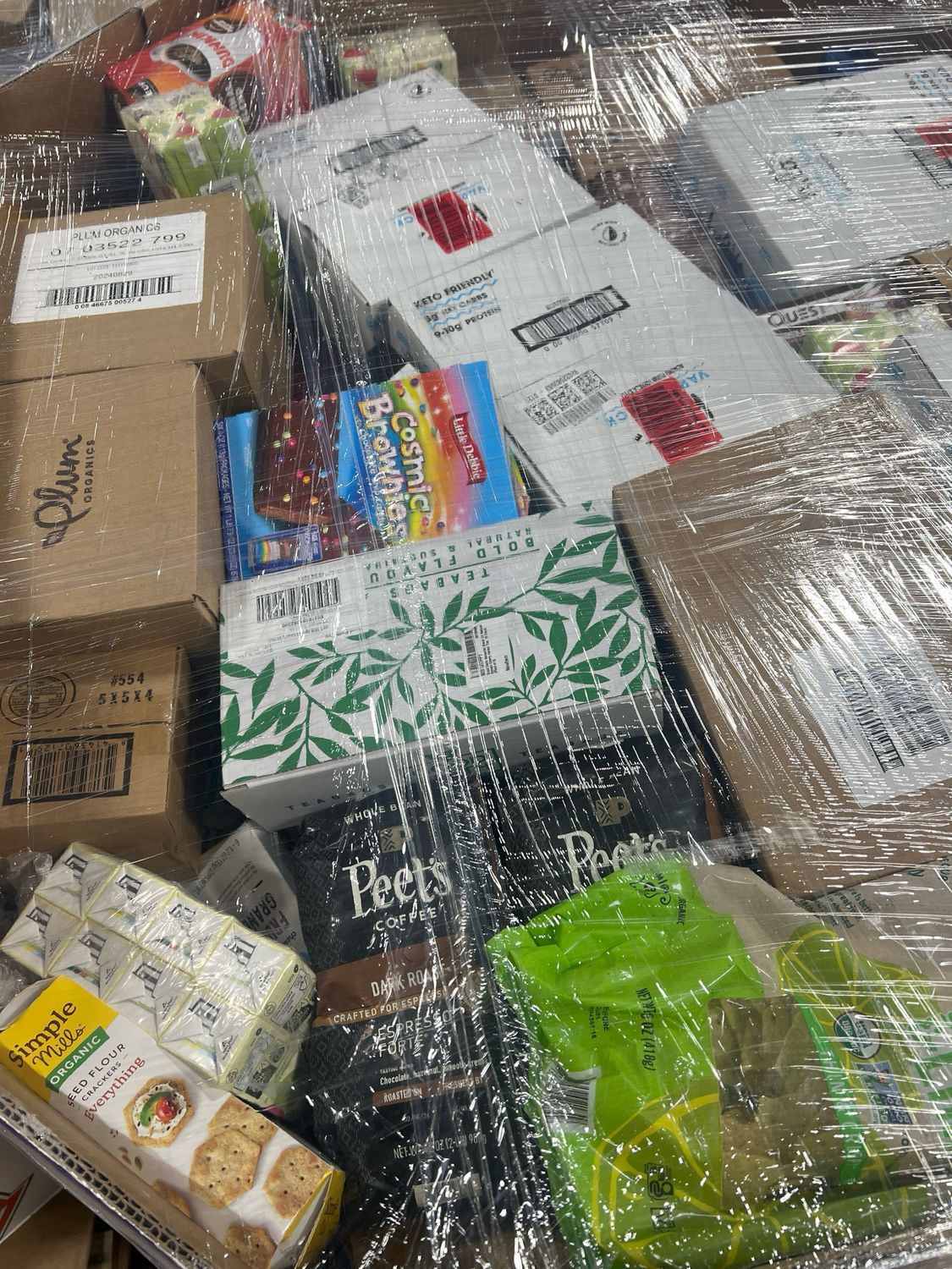 Amazon Food Pallet AMZF-3404 — listing photo 3, lot PC-AMAZO-0008