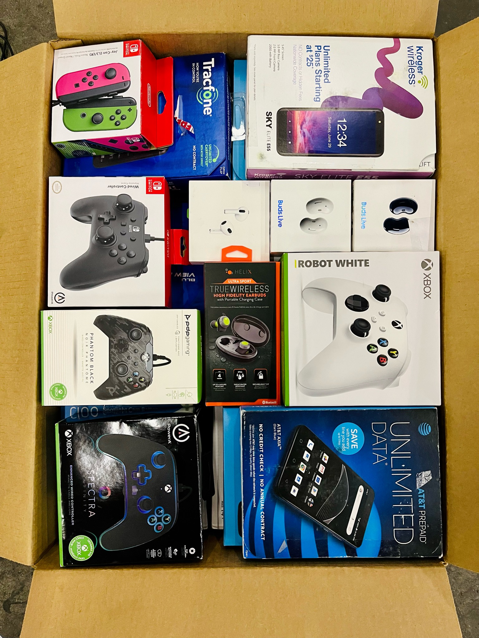 Target Electronics Assorted Returns Box – Unmanifested Liquidation Lot — listing photo 2, lot PC-NEWAR-0201