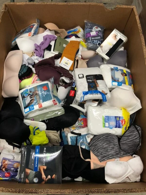 Mixed Accessories Liquidation — listing photo 3, lot PC-GENER-0106