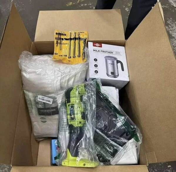 Assorted Returns Boxes by the Pallet – Unmanifested Liquidation — listing photo 6, lot PC-GENER-0113