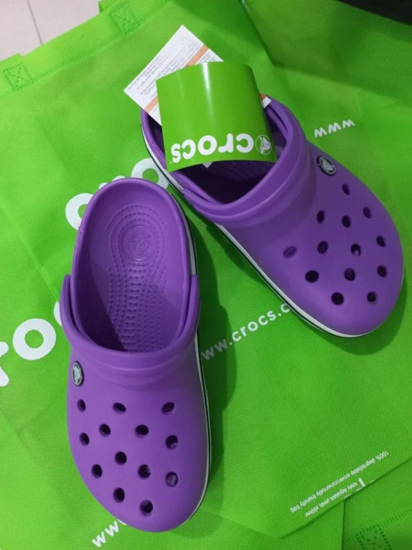 Crocs Shoes Bulk Pallets — listing photo 2, lot PC-GENER-0061