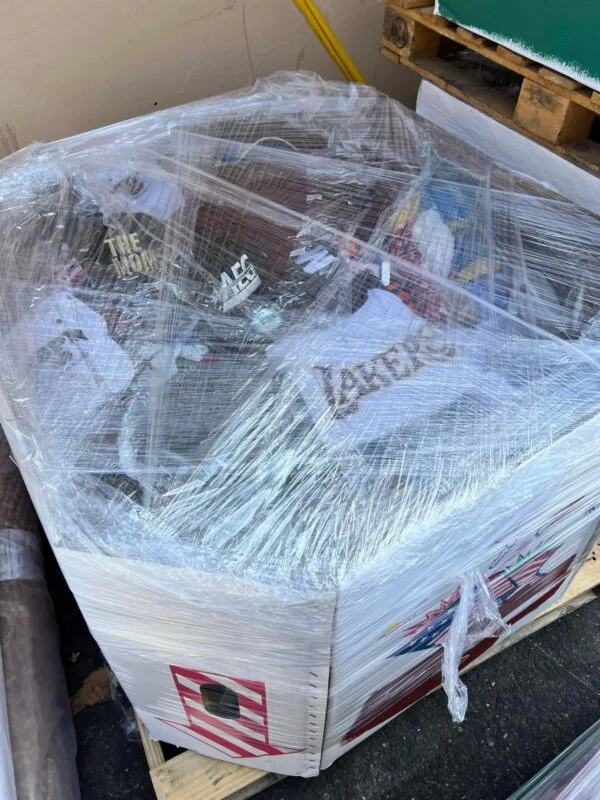 Clothing Liquidation Pallet — listing photo 1, lot PC-GENER-0055