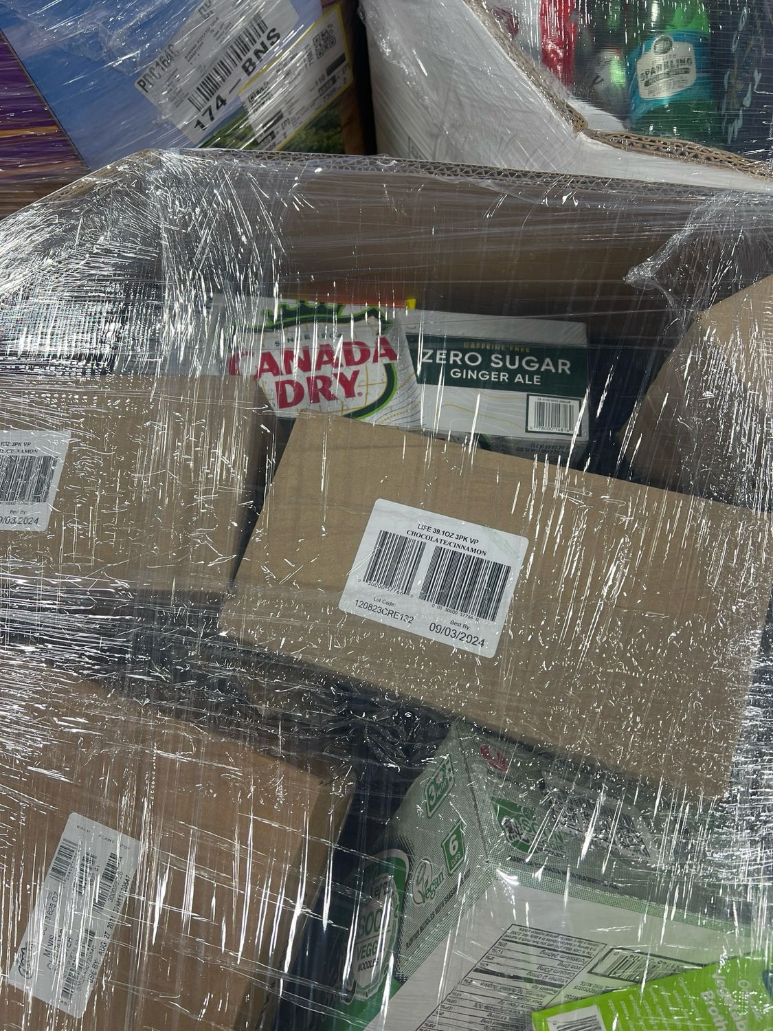 Amazon Food Pallet AMZF-3506 — listing photo 2, lot PC-AMAZO-0013