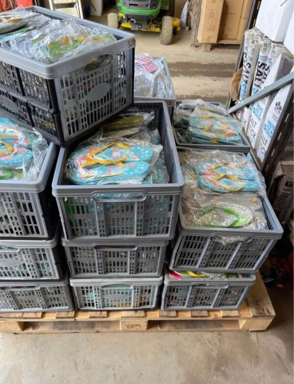Mixed Flip Flops Pallets — listing photo 2, lot PC-GENER-0109