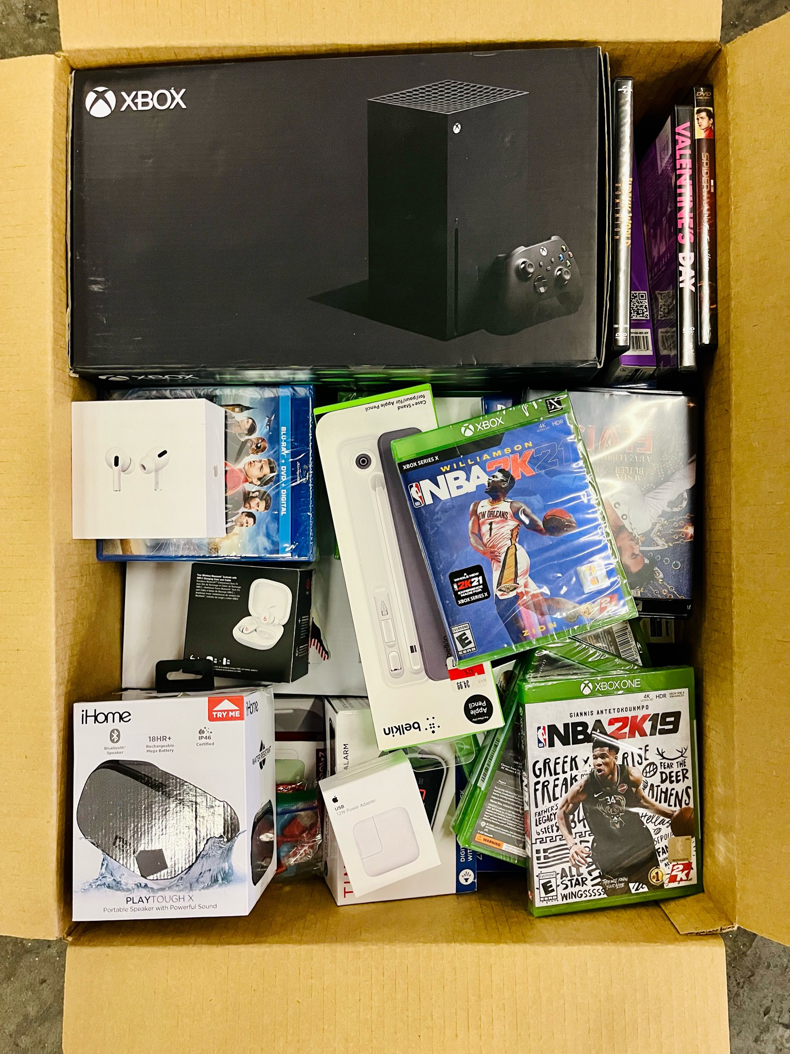 Target Electronics Assorted Returns Box – Unmanifested Liquidation Lot — listing photo 10, lot PC-NEWAR-0201