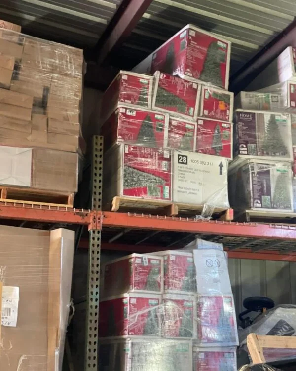Christmas Trees Liquidation — listing photo 1, lot PC-GENER-0054