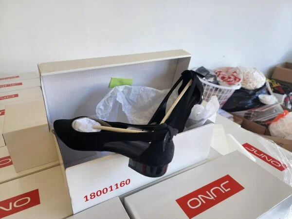 Women Shoes and Sandles — listing photo 5, lot PC-GENER-0166