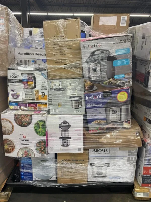 Appliance, Vacuums & Tools Pallet – Mixed Home Improvement Load (Wholesale Liquidation) — listing photo 3, lot PC-GENER-0031