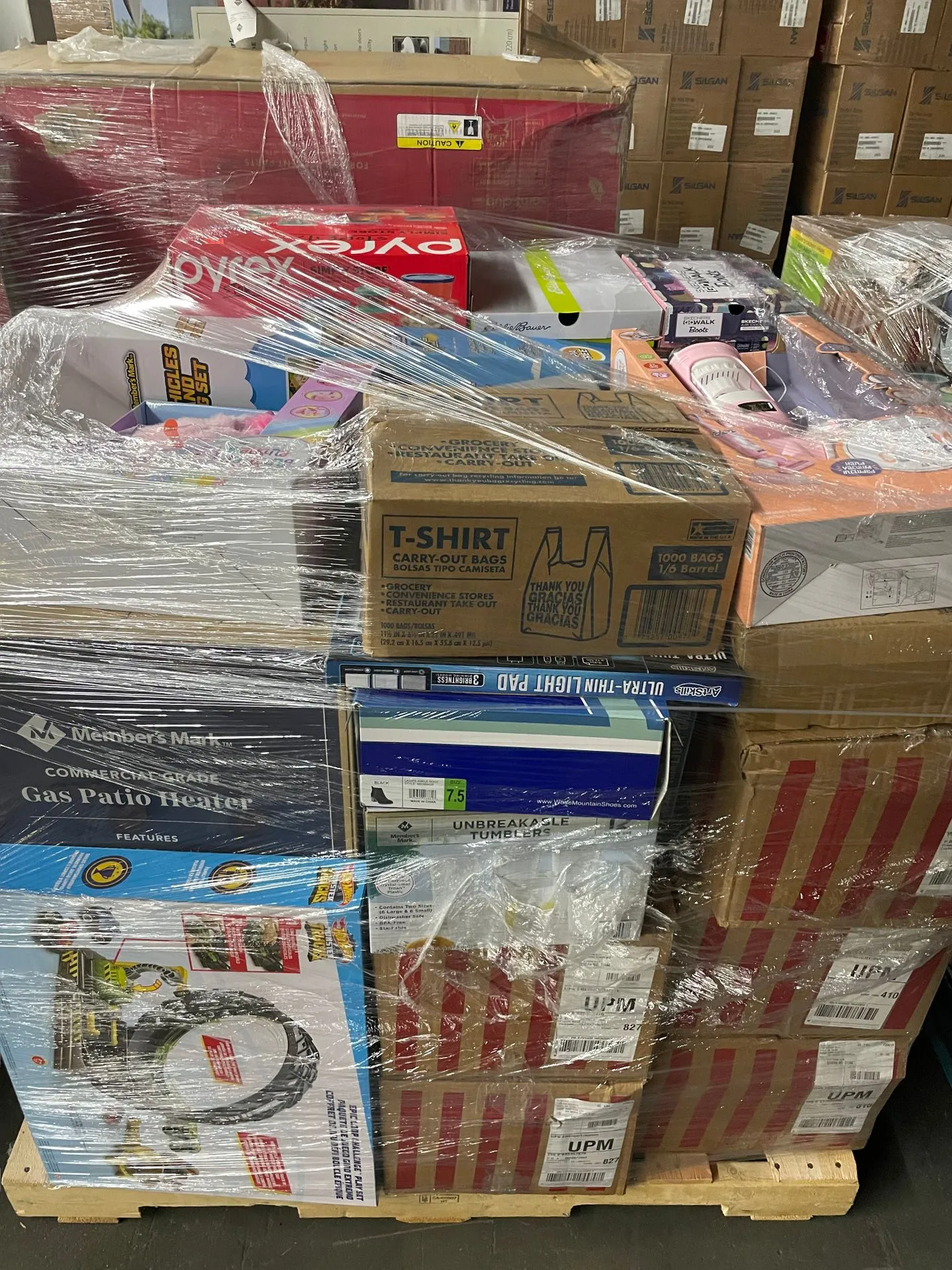 Sams Club Truckload — listing photo 1, lot PC-TRUCK-0239