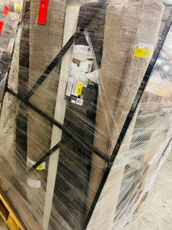 Wholesale Wm Big Rug Pallets — listing photo 5, lot PC-GENER-0164