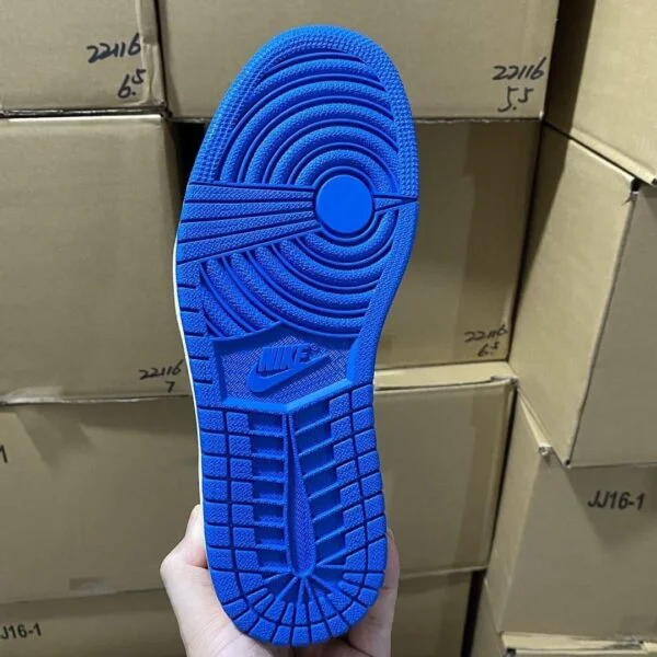 AJ1 Lightning Hook Low — listing photo 7, lot PC-GENER-0020